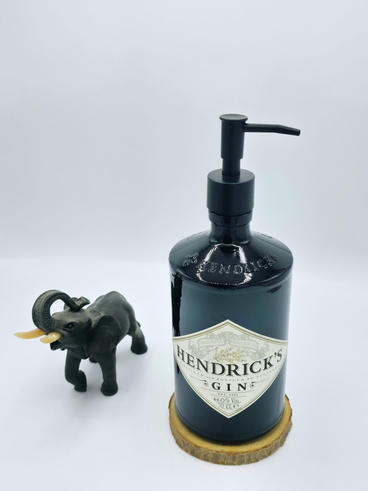 Dispenser Hendrick's